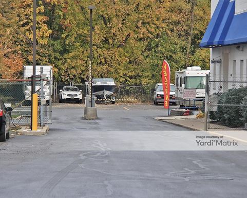 Source URL: https://cdnsc.rentcafe.com/dmslivecafe/3/1066920/1066920-1-5.jpg?width=-1&height=385&quality=80