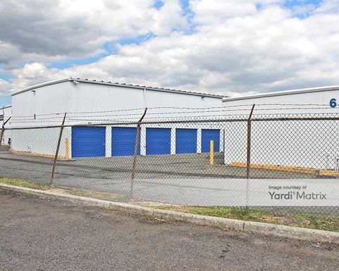 Source URL: https://cdnsc.rentcafe.com/dmslivecafe/3/1066930/1066930-1-4.jpg?width=-1&height=385&quality=80