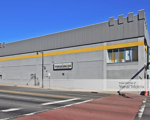 Source URL: https://cdnsc.rentcafe.com/dmslivecafe/3/1066932/1066932-1-2.jpg?width=-1&height=385&quality=80