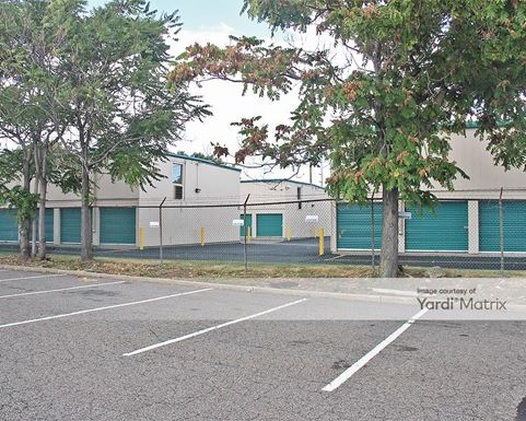 Source URL: https://cdnsc.rentcafe.com/dmslivecafe/3/1066946/1066946-1-4.jpg?width=-1&height=385&quality=80