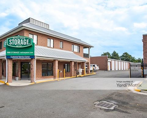 Source URL: https://cdnsc.rentcafe.com/dmslivecafe/3/1066996/1066996-1-2.jpg?width=-1&height=385&quality=80