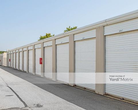 Source URL: https://cdnsc.rentcafe.com/dmslivecafe/3/1067004/1067004-1-4.jpg?width=-1&height=385&quality=80