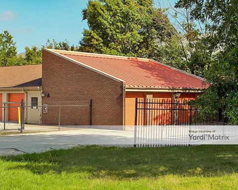 Source URL: https://cdnsc.rentcafe.com/dmslivecafe/3/1067006/1067006-1-4.jpg?width=-1&height=385&quality=80