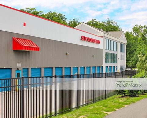 Source URL: https://cdnsc.rentcafe.com/dmslivecafe/3/1067007/1067007-1-2.jpg?width=-1&height=385&quality=80