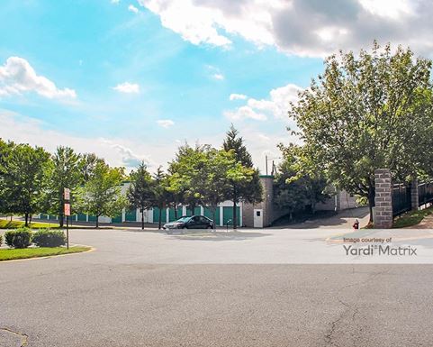 Source URL: https://cdnsc.rentcafe.com/dmslivecafe/3/1067008/1067008-1-3.jpg?width=-1&height=385&quality=80