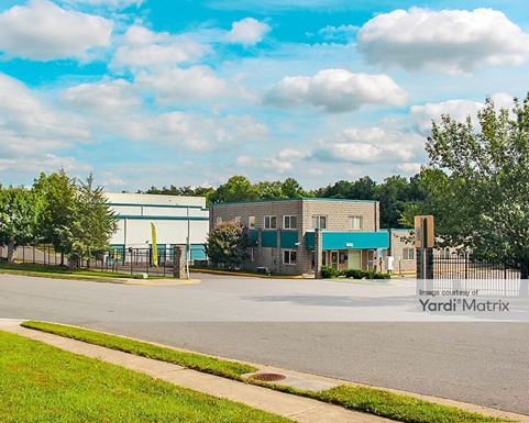 Source URL: https://cdnsc.rentcafe.com/dmslivecafe/3/1067008/1067008-1-4.jpg?width=-1&height=385&quality=80