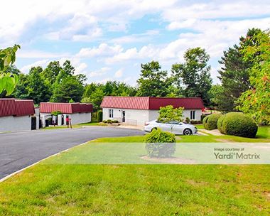 Storage Units for Rent available at 3500 Commission Court, Woodbridge, VA 22192