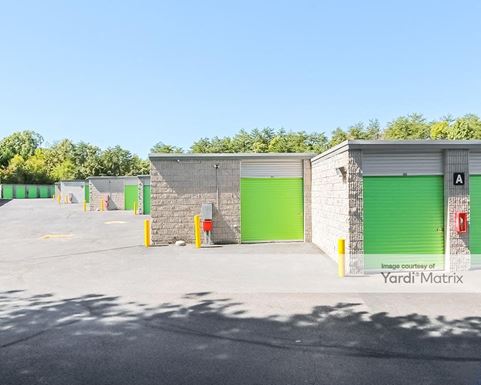 Source URL: https://cdnsc.rentcafe.com/dmslivecafe/3/1067023/1067023-1-5.jpg?width=-1&height=385&quality=80