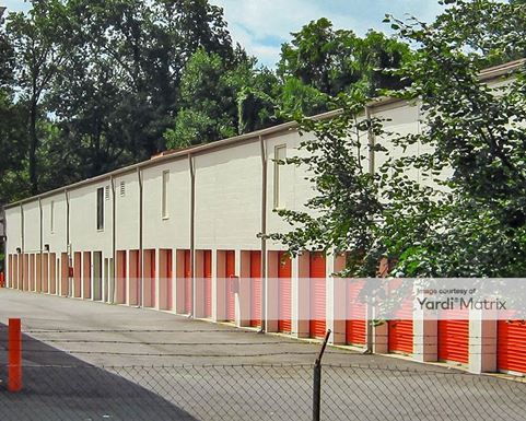 Source URL: https://cdnsc.rentcafe.com/dmslivecafe/3/1067031/1067031-1-5.jpg?width=-1&height=385&quality=80