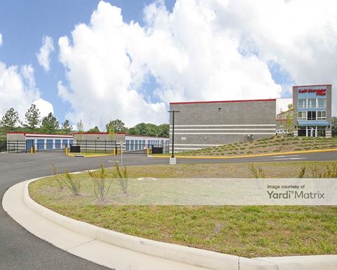 Source URL: https://cdnsc.rentcafe.com/dmslivecafe/3/1067045/1067045-1-3.jpg?width=-1&height=385&quality=80