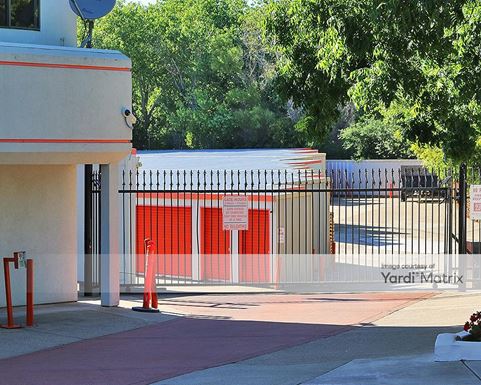 Source URL: https://cdnsc.rentcafe.com/dmslivecafe/3/1067057/1067057-1-3.jpg?width=-1&height=385&quality=80