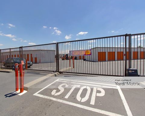 Source URL: https://cdnsc.rentcafe.com/dmslivecafe/3/1067066/1067066-1-2.jpg?width=-1&height=385&quality=80