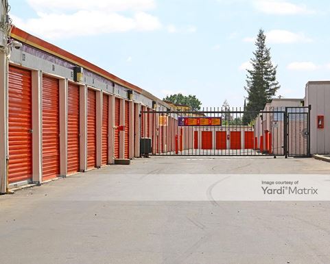 Source URL: https://cdnsc.rentcafe.com/dmslivecafe/3/1067067/1067067-1-2.jpg?width=-1&height=385&quality=80