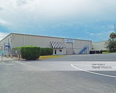 Storage Units for Rent available at 1375 Old Dixie Hwy, Lake Park, FL 33403