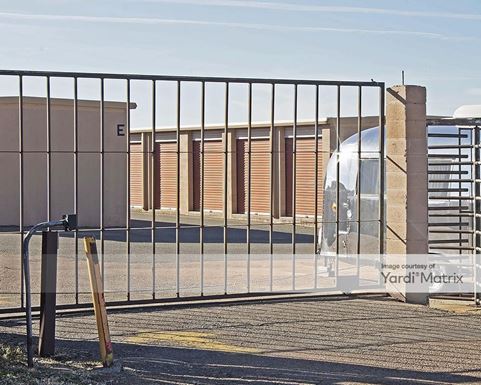 Source URL: https://cdnsc.rentcafe.com/dmslivecafe/3/1067093/1067093-1-2.jpg?width=-1&height=385&quality=80