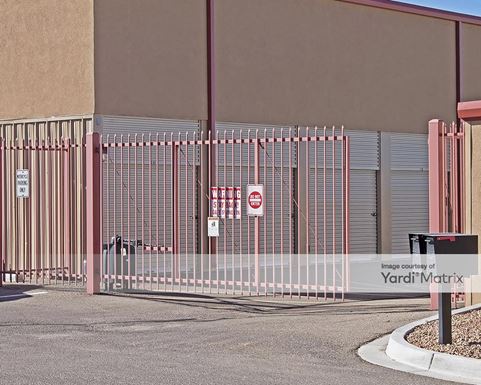 Source URL: https://cdnsc.rentcafe.com/dmslivecafe/3/1067104/1067104-1-5.jpg?width=-1&height=385&quality=80