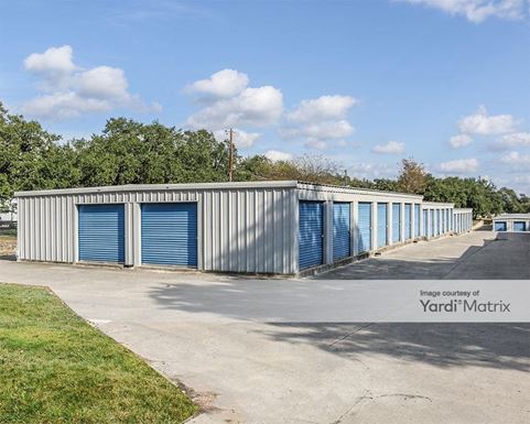 Source URL: https://cdnsc.rentcafe.com/dmslivecafe/3/1067126/1067126-1-4.jpg?width=-1&height=385&quality=80