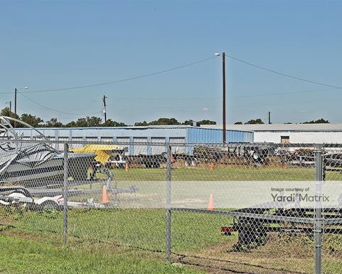 Source URL: https://cdnsc.rentcafe.com/dmslivecafe/3/1067130/1067130-1-2.jpg?width=-1&height=385&quality=80