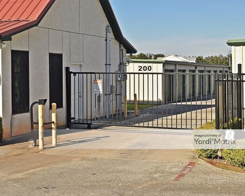 Source URL: https://cdnsc.rentcafe.com/dmslivecafe/3/1067131/1067131-1-2.jpg?width=-1&height=385&quality=80