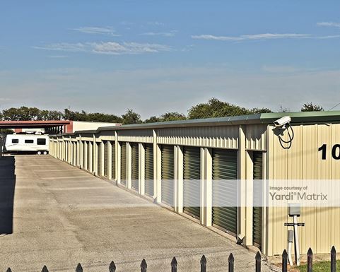 Source URL: https://cdnsc.rentcafe.com/dmslivecafe/3/1067131/1067131-1-4.jpg?width=-1&height=385&quality=80