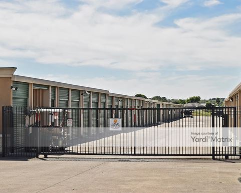 Source URL: https://cdnsc.rentcafe.com/dmslivecafe/3/1067135/1067135-1-4.jpg?width=-1&height=385&quality=80