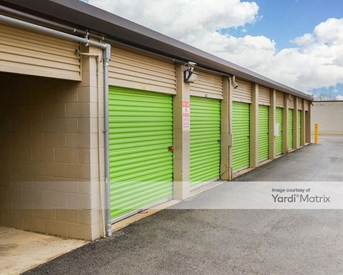 Source URL: https://cdnsc.rentcafe.com/dmslivecafe/3/1067146/1067146-1-4.jpg?width=-1&height=385&quality=80