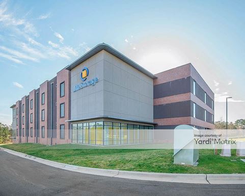 Source URL: https://cdnsc.rentcafe.com/dmslivecafe/3/1067152/1067152-1-6.jpg?width=-1&height=385&quality=80