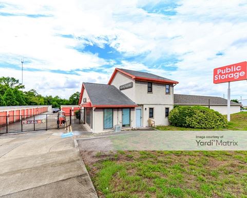 Source URL: https://cdnsc.rentcafe.com/dmslivecafe/3/1067171/1067171-1-5.jpg?width=-1&height=385&quality=80