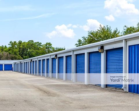 Source URL: https://cdnsc.rentcafe.com/dmslivecafe/3/1067183/1067183-1-4.jpg?width=-1&height=385&quality=80