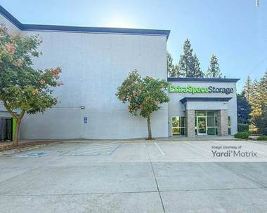 Storage Units for Rent available at 7716 Folsom Blvd, Sacramento, CA 95826