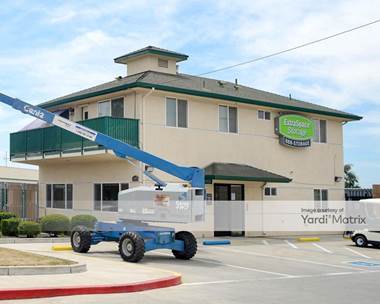 Storage Units for Rent available at 6900 Franklin Blvd, Sacramento, CA 95823
