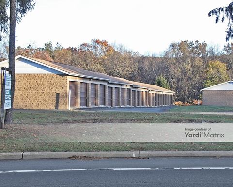 Source URL: https://cdnsc.rentcafe.com/dmslivecafe/3/1067327/1067327-1-5.jpg?width=-1&height=385&quality=80