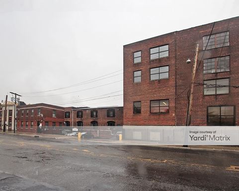 Source URL: https://cdnsc.rentcafe.com/dmslivecafe/3/1067332/1067332-1-3.jpg?width=-1&height=385&quality=80