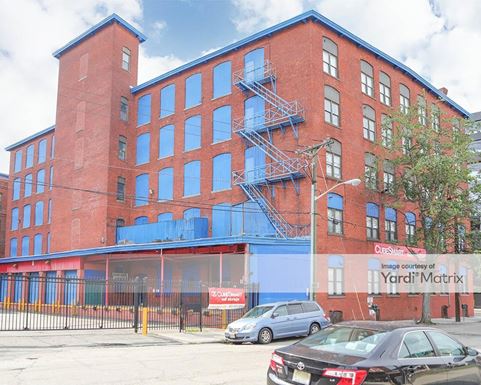 Source URL: https://cdnsc.rentcafe.com/dmslivecafe/3/1067334/1067334-1-4.jpg?width=-1&height=385&quality=80