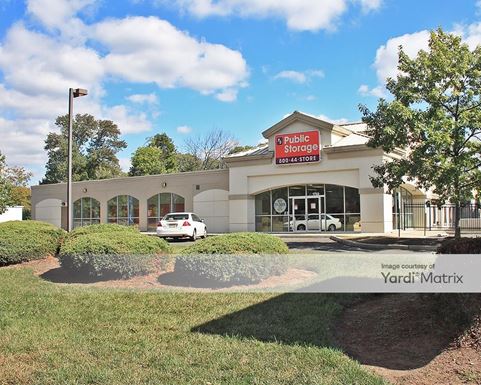 Source URL: https://cdnsc.rentcafe.com/dmslivecafe/3/1067335/1067335-1-2.jpg?width=-1&height=385&quality=80