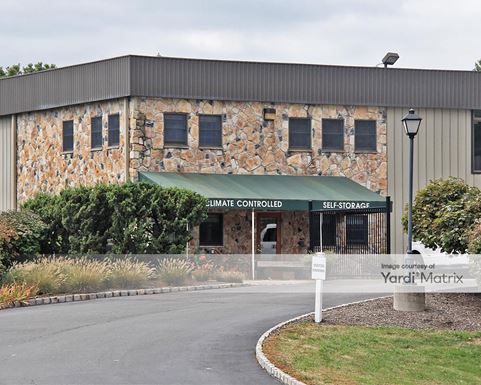 Source URL: https://cdnsc.rentcafe.com/dmslivecafe/3/1067352/1067352-1-3.jpg?width=-1&height=385&quality=80