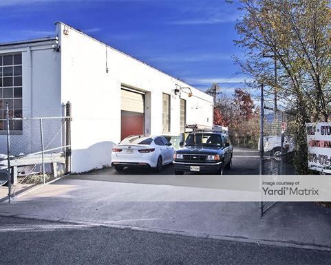 Source URL: https://cdnsc.rentcafe.com/dmslivecafe/3/1067356/1067356-1-5.jpg?width=-1&height=385&quality=80