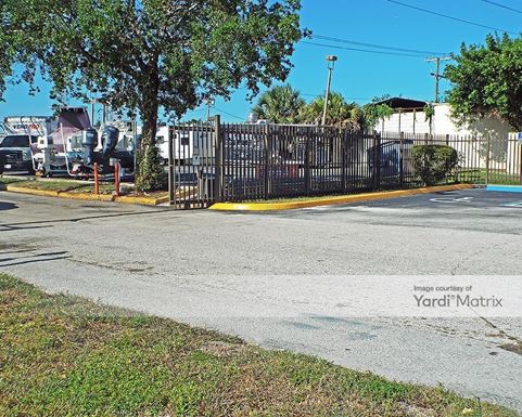 Source URL: https://cdnsc.rentcafe.com/dmslivecafe/3/1067384/1067384-1-3.jpg?width=-1&height=385&quality=80