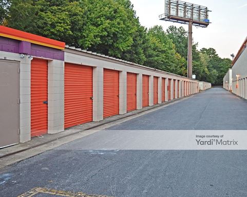 Source URL: https://cdnsc.rentcafe.com/dmslivecafe/3/1067403/1067403-1-4.jpg?width=-1&height=385&quality=80