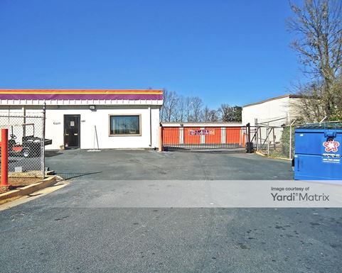 Source URL: https://cdnsc.rentcafe.com/dmslivecafe/3/1067407/1067407-1-3.jpg?width=-1&height=385&quality=80