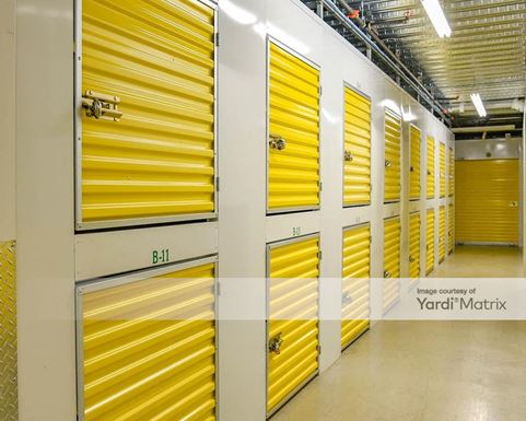 Source URL: https://cdnsc.rentcafe.com/dmslivecafe/3/1067417/1067417-1-4.jpg?width=-1&height=385&quality=80