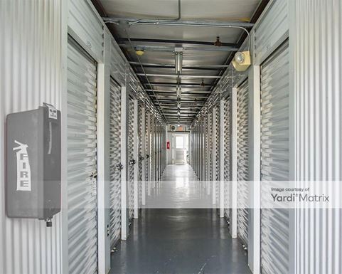 Source URL: https://cdnsc.rentcafe.com/dmslivecafe/3/1067424/1067424-1-3.jpg?width=-1&height=385&quality=80