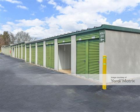 Source URL: https://cdnsc.rentcafe.com/dmslivecafe/3/1067424/1067424-1-5.jpg?width=-1&height=385&quality=80