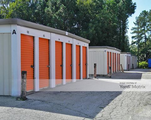 Source URL: https://cdnsc.rentcafe.com/dmslivecafe/3/1067428/1067428-1-5.jpg?width=-1&height=385&quality=80