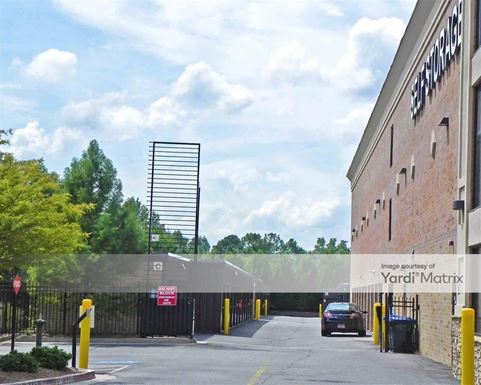 Source URL: https://cdnsc.rentcafe.com/dmslivecafe/3/1067435/1067435-1-2.jpg?width=-1&height=385&quality=80