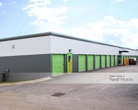 Source URL: https://cdnsc.rentcafe.com/dmslivecafe/3/1067440/1067440-1-4.jpg?width=-1&height=385&quality=80