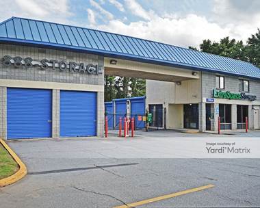 Storage Units for Rent available at 4400 Lawrenceville Hwy, Lilburn, GA 30047