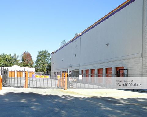 Source URL: https://cdnsc.rentcafe.com/dmslivecafe/3/1067478/1067478-1-4.jpg?width=-1&height=385&quality=80