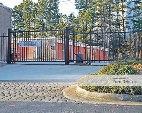 Source URL: https://cdnsc.rentcafe.com/dmslivecafe/3/1067479/1067479-1-4.jpg?width=-1&height=385&quality=80