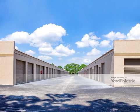 Source URL: https://cdnsc.rentcafe.com/dmslivecafe/3/1067485/1067485-1-3.jpg?width=-1&height=385&quality=80